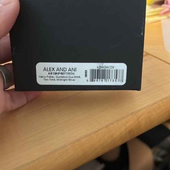 NEW IN BOX Alex and Ani Harry Potter Wizarding Bracelet Expandable blue gold - Picture 5 of 5